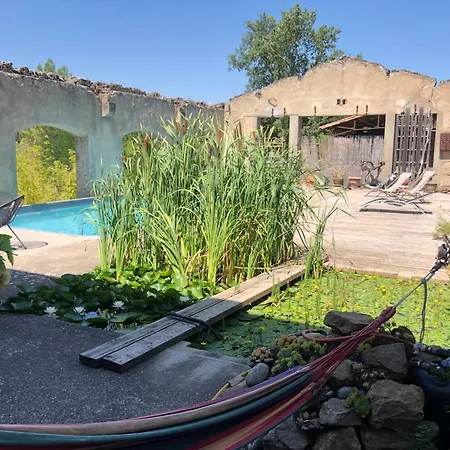 La Distillerie Hébergement de vacances Couffoulens